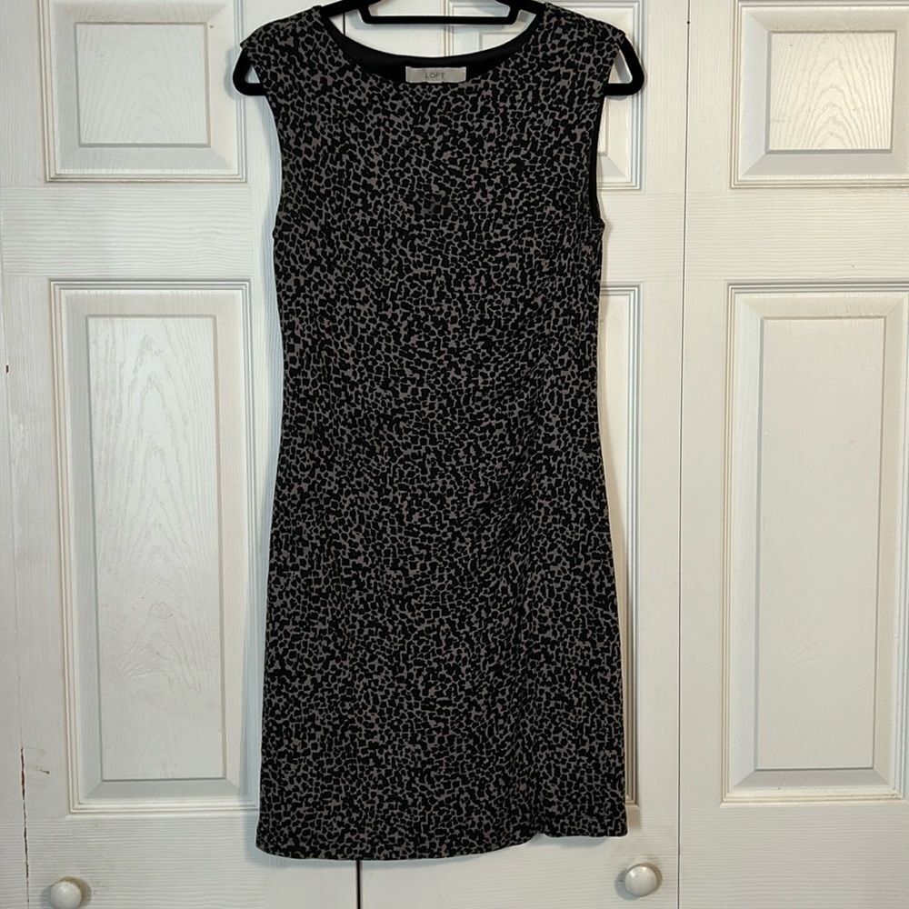 ANN TAYLOR LOFT Size Small Black Brown Animal Print Sleeveless Dress Ruched